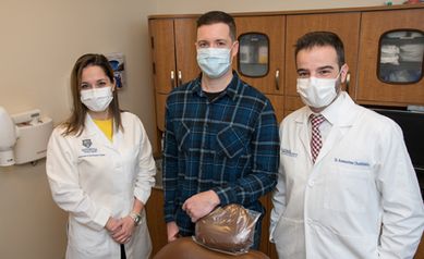Man with Rare Condition Has 21 Baby Teeth Removed