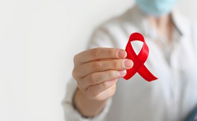 COVID Vaccine Development was Quick. What’s Holding HIV Back? 