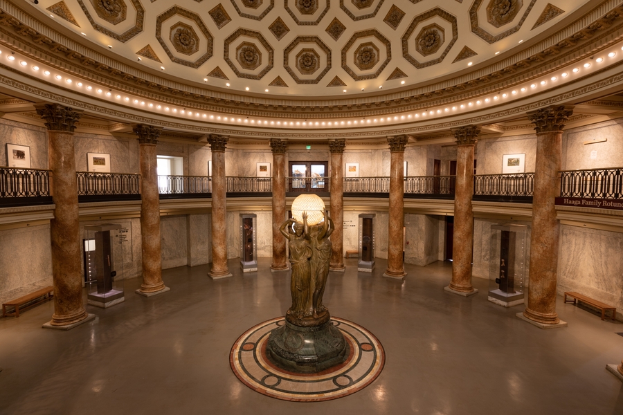 Rotunda Wide