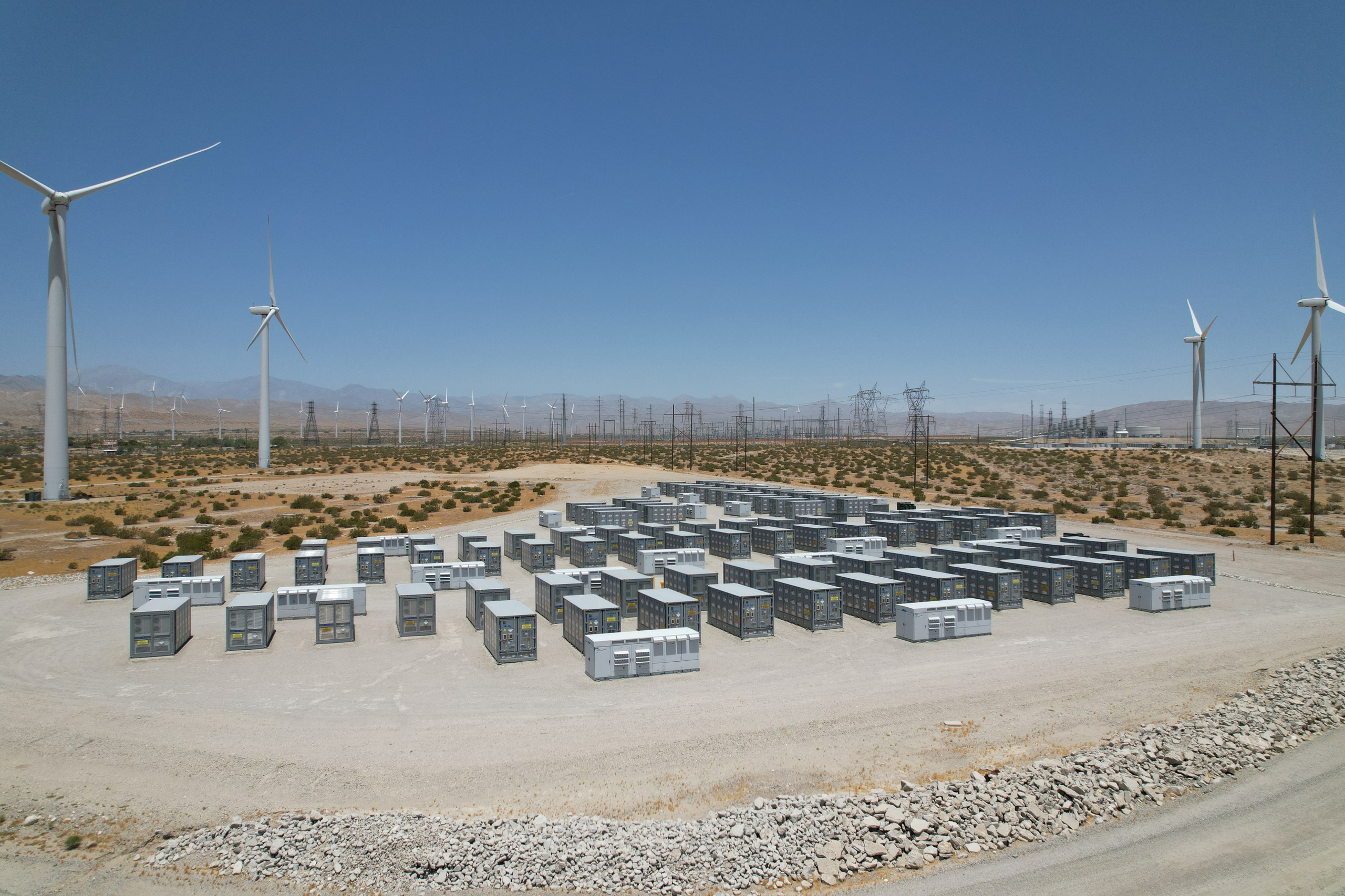 BATTERY+STORAGE+1