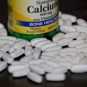 Calcium tabs and bottle