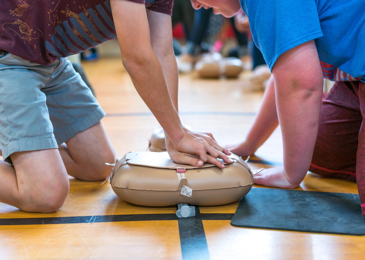 Community Students CPR Training 