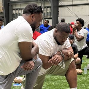 LA coaches learn hands-only CPR