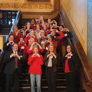 La American Heart Association celebra un exitoso Día de Cabildeo en el Capitolio de Michigan con voluntarios, defensores y supervivientes