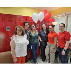 Se instaló un quiosco para medir la presión arterial en el Centro Robert J. Delonis del albergue Ann Arbor gracias al financiamiento de la American Heart Association 